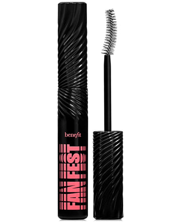 Benefit Mini Fan Fest mascara front packaging shows product and boosts lash volume