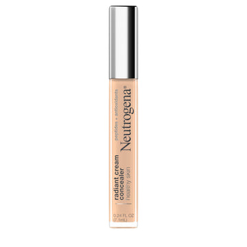 Neutrogena concealer front packaging showing shade and compact benefit