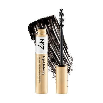 No7 front packaging showing product and brand, professional finish benefit