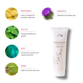 100% PURE creamy shampoo texture demonstrating moisturizing feel