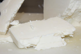 3CAYG next to measuring scale illustrating 5 lb quantity for small-batch makers