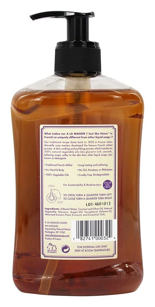 A LA MAISON creamy lather texture demonstrating moisturizing, non-drying foam