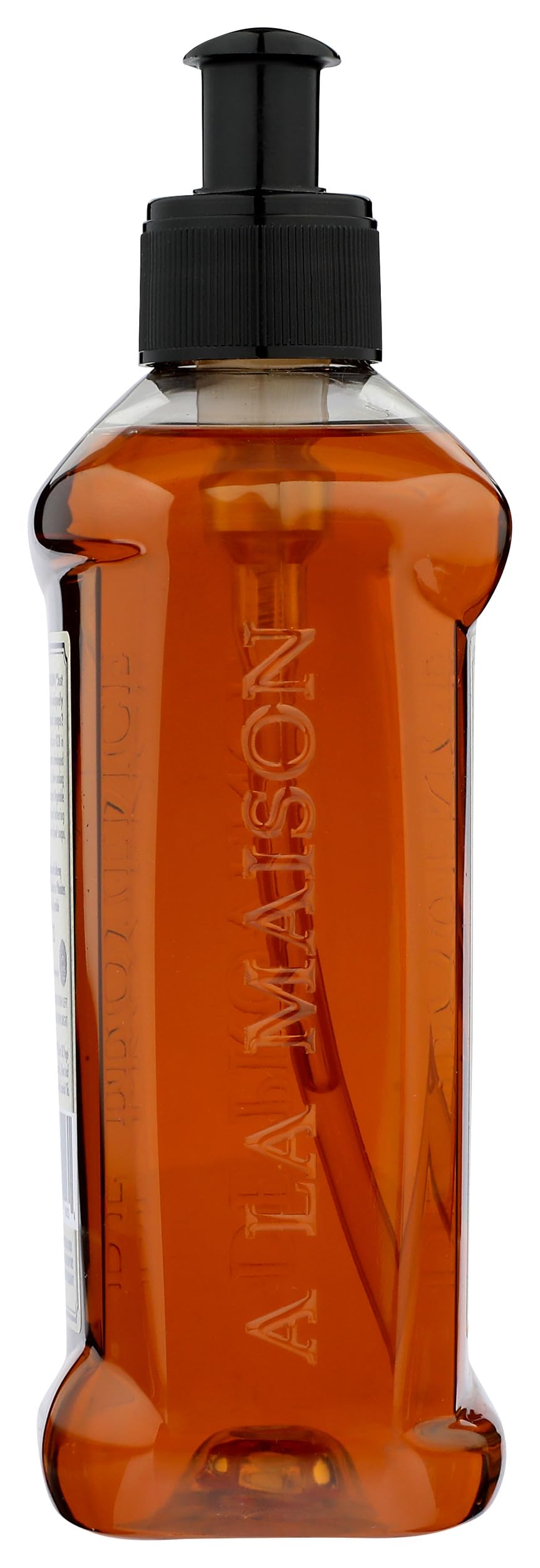 A LA MAISON hand wash at kitchen sink illustrating everyday clean and softness