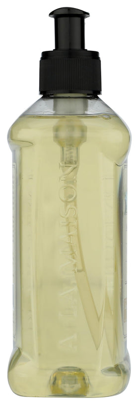 A LA MAISON creamy lather texture detail illustrating moisturizing glycerin-rich foam on hands