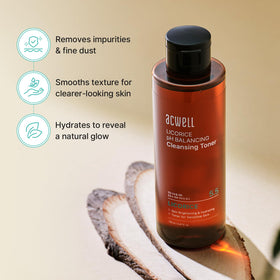 ACWELL pouring toner texture demonstrating lightweight hydration benefit
