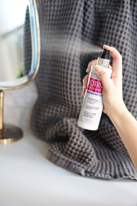 Advanced Clinicals honey and biotin visual highlighting natural nourishment