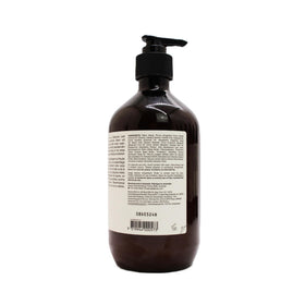 Aesop recyclable bottle label highlighting recycled-plastic packaging advantage