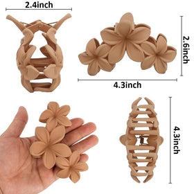 AHONEY clip worn in half-up hairstyle adding tropical flair and secure hold benefit