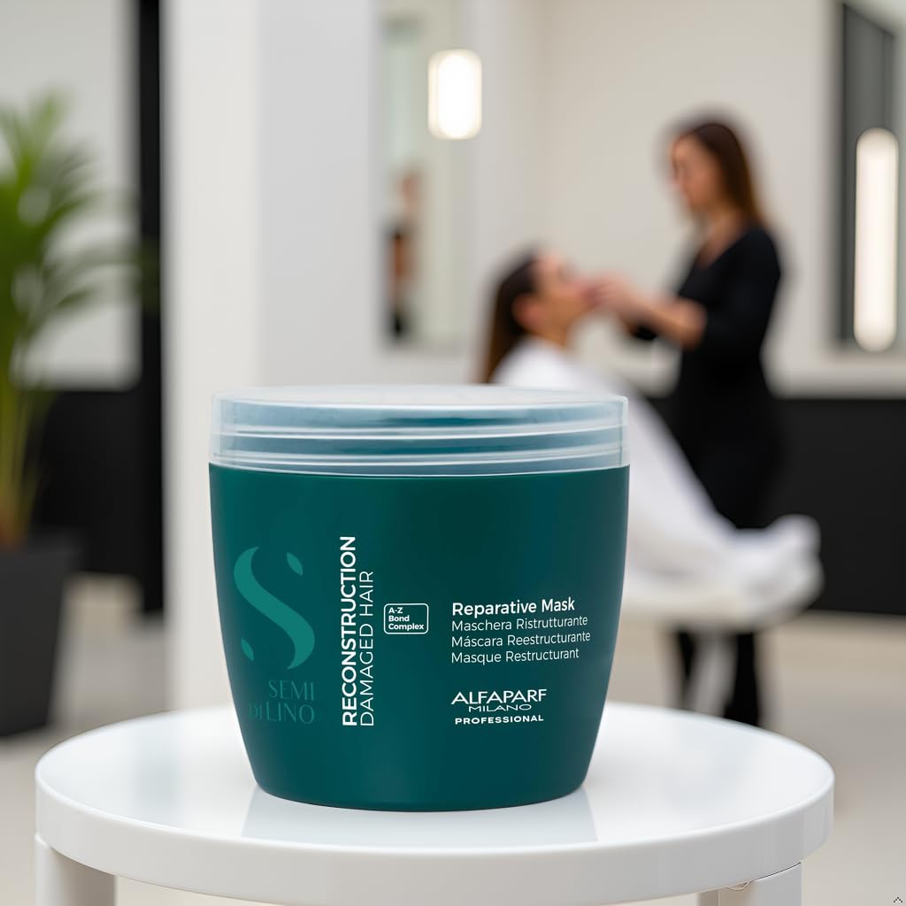 ALFAPARF MILANO label close-up highlighting actives and color-safe benefits