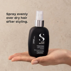 ALFAPARF MILANO close-up of oil-serum texture on hand illustrating non-greasy, glossy finish