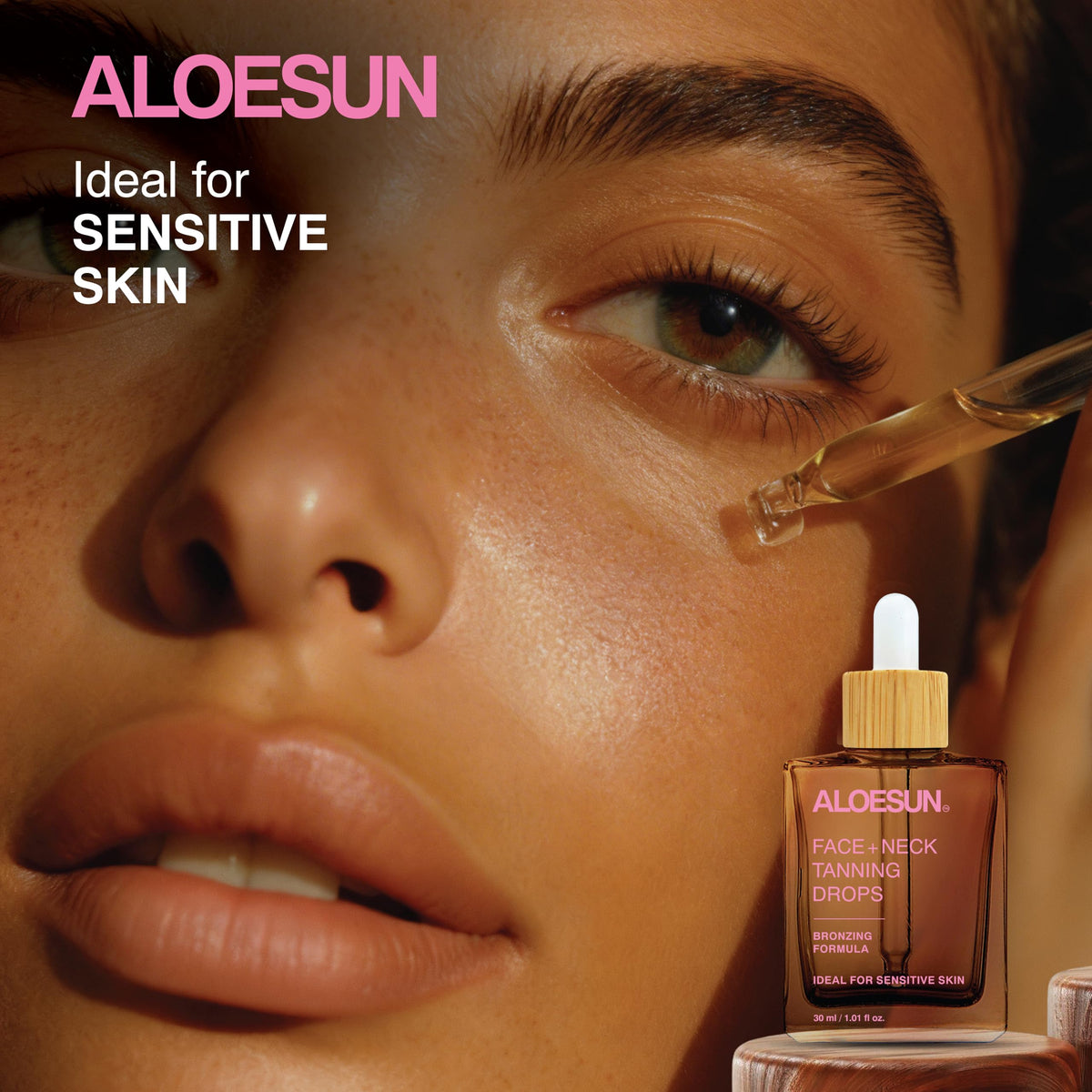 ALOESUN application on hand demonstrating even blend and streak-free finish