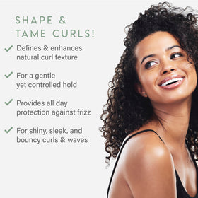 ALURAM curl cream texture swatch highlighting creamy consistency and spreadability
