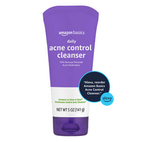 Amazon Basics close-up texture in hand illustrating foamy cleanser for deep pore cleansing and blackhead reduction