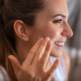 Amazon Basics applied during morning routine showing quick-absorbing benefit