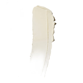 American Crew fiber texture in hand illustrating product fibers and thickening effect