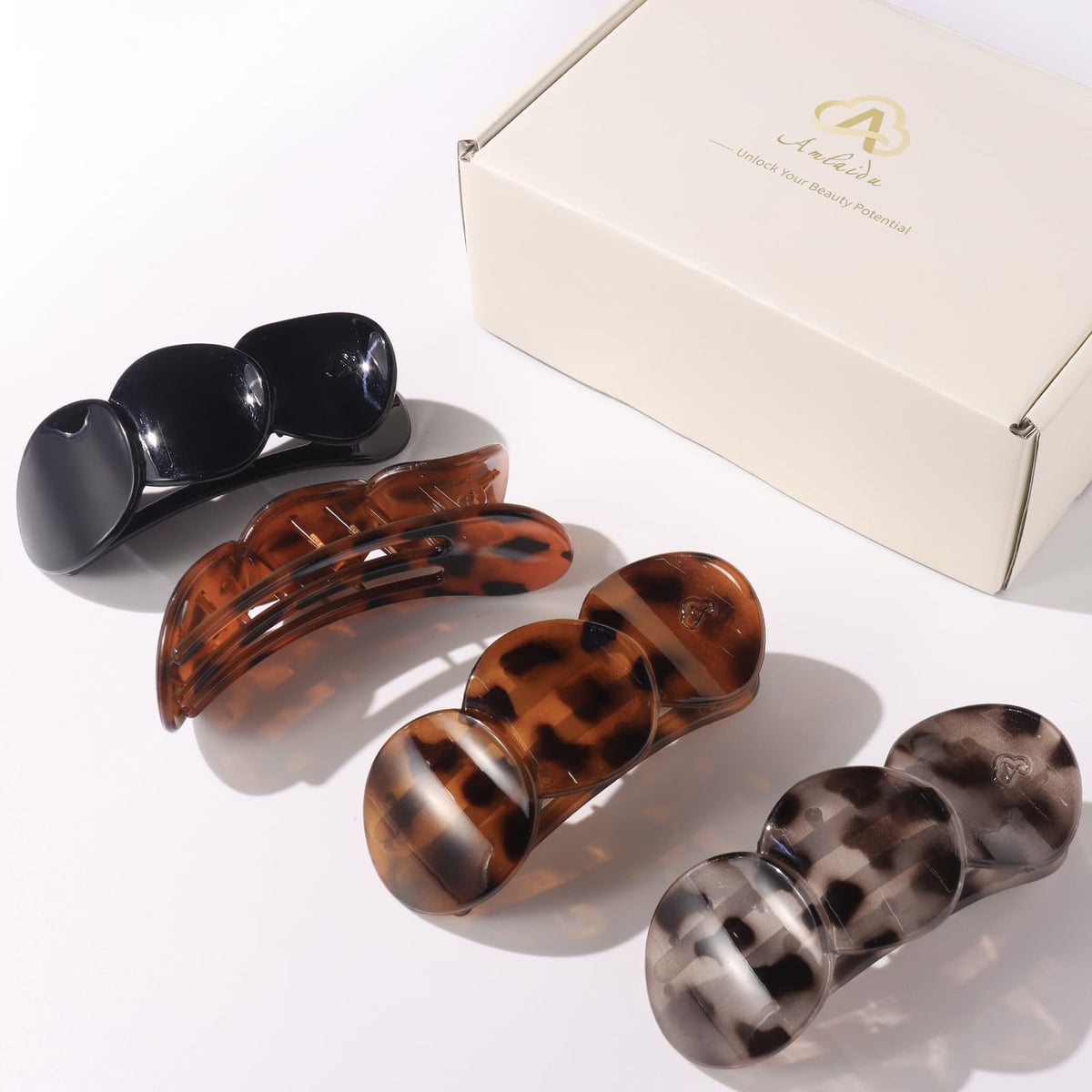 Amlaidu four color variants displayed flat for stylish daily options