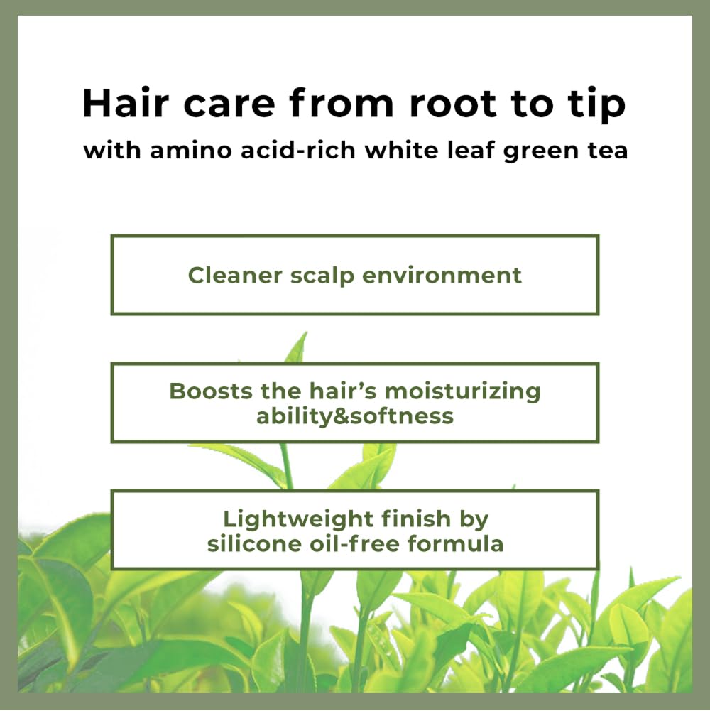 AMOS PROFESSIONAL mask applied to hair by hand demonstrating easy spreadability