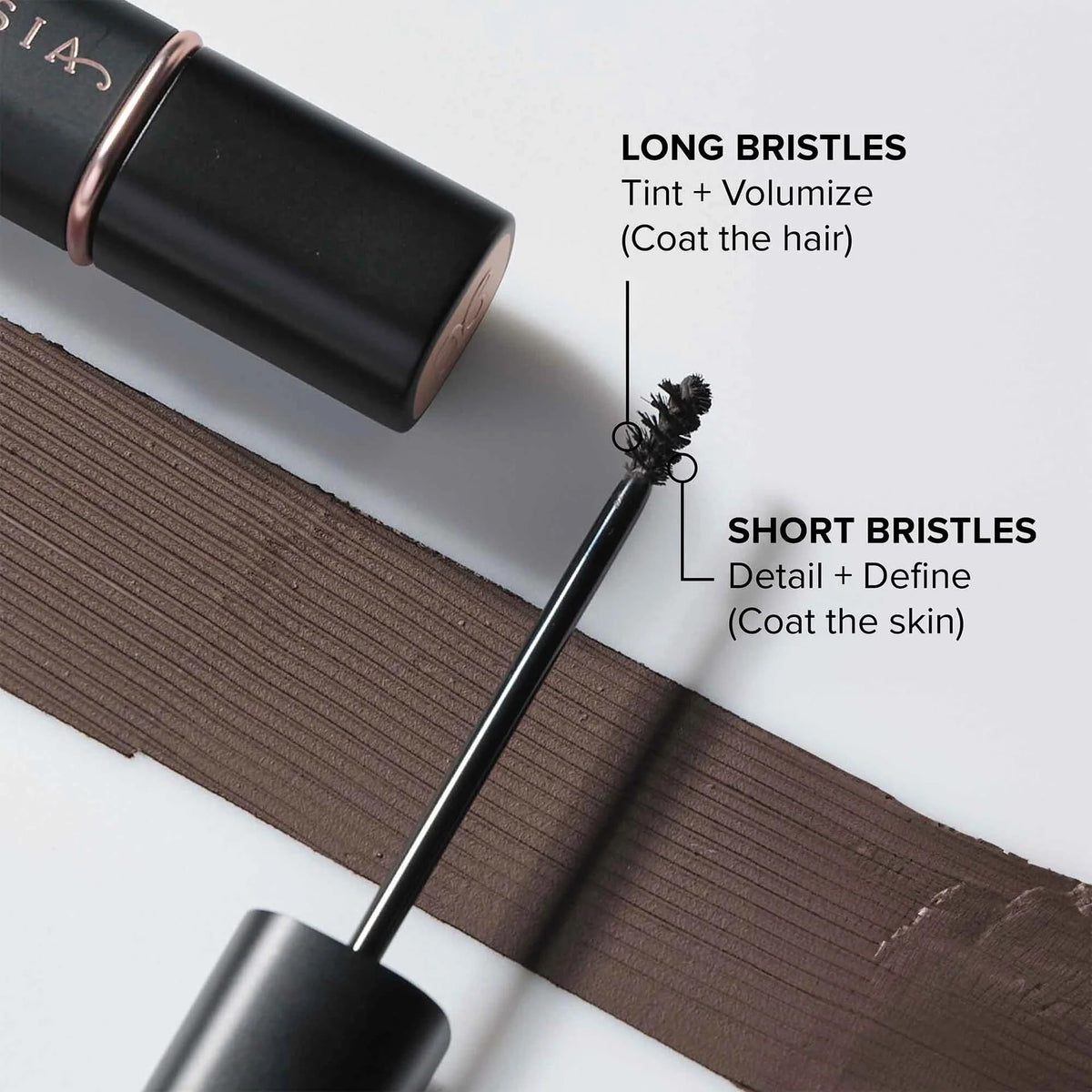Anastasia Beverly Hills tapered spoolie close-up for precise application benefit