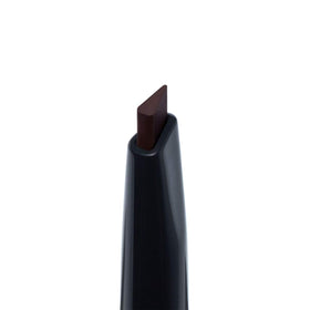 Anastasia Beverly Hills triangular tip close-up showing three edge sizes for precise shaping benefit: multitask control