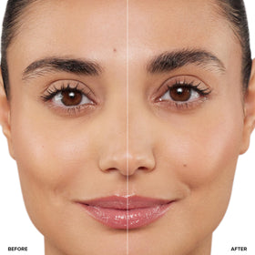 Anastasia Beverly Hills applicator comb detail highlighting separation and sculpting control