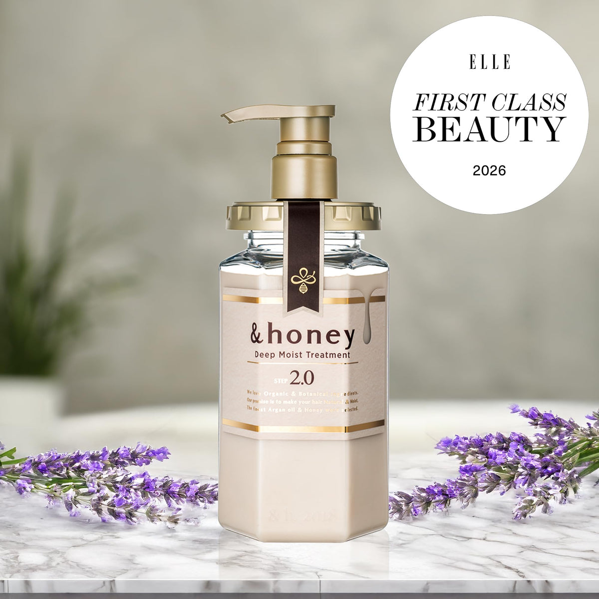 &honey shampoo pump close-up highlighting easy dispensing and control
