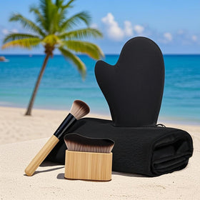 ANSPHIE mitt velvet texture close-up soft surface for streak-free blending and comfort