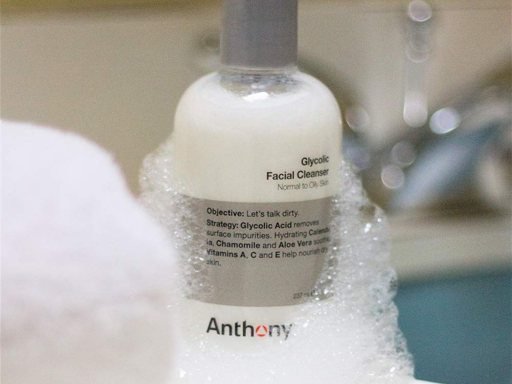 Anthony being applied to face illustrating pre-shave lift and clearer pores
