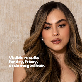 ANYELUZ conditioner cream texture demonstration for deep detangling benefit