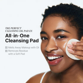 Ariul close-up of dual-texture pad highlighting gentle exfoliation