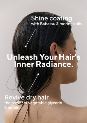 AROMATICA conditioner in use under shower illustrating detangling
