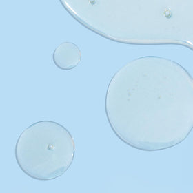 As I Am bond oil label with ceramides detail emphasizing strengthening benefit