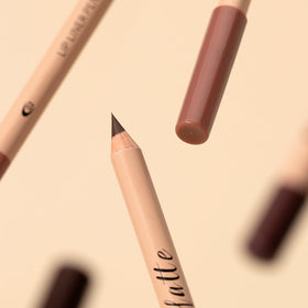 Aseawave lip liner applied on model illustrating defined natural look