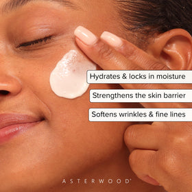 Asterwood cream texture close-up showing lightweight smoothness and quick absorption benefit