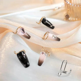 ASTONFOG lifestyle image of woman applying rings for quick nail changes