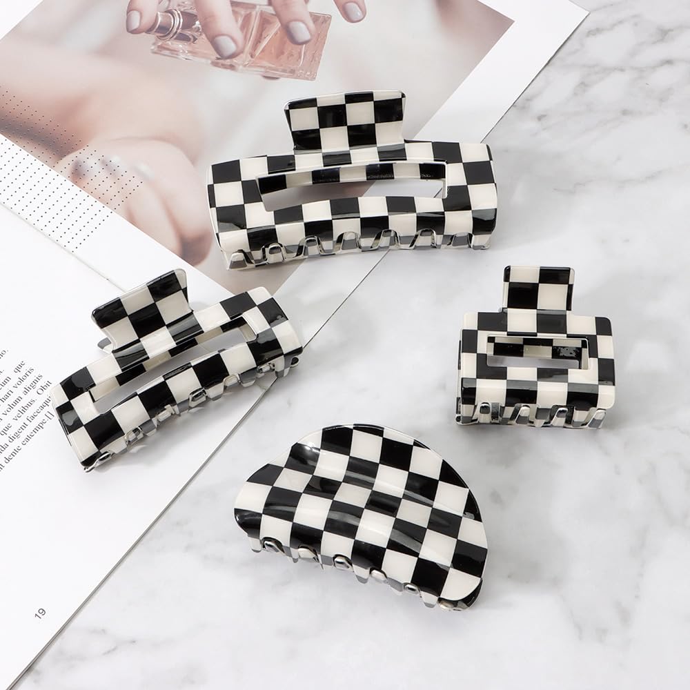 Atoden clips paired with beach outfit demonstrating fashion-forward accessory benefit
