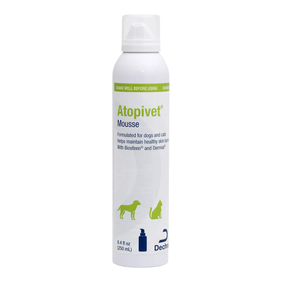 Atopivet bottle front packaging showing mousse label and fast hydration benefit