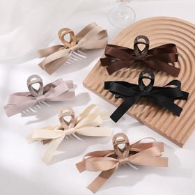 Auseibeely clips in a small pouch showing portability and easy storage benefit