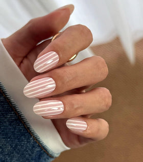 AutyaMee pink front packaging showing 20 gel nail strips and tools for a complete kit