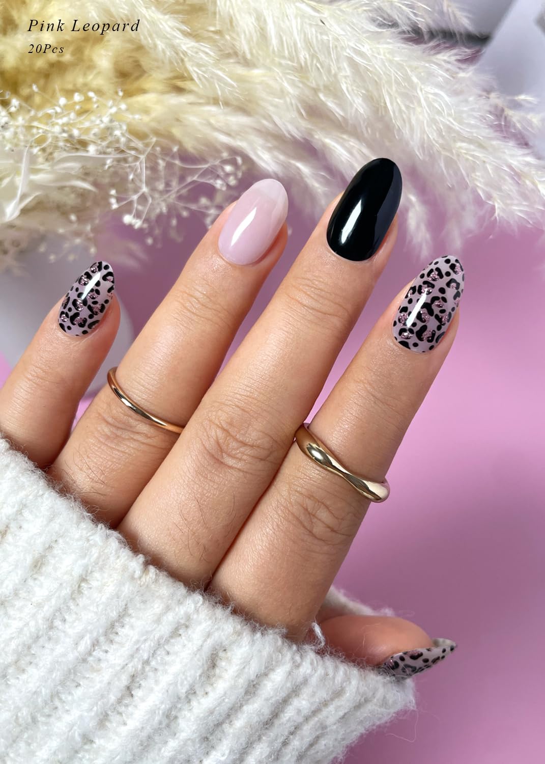 AutyaMee close-up of gel texture and pink leopard print for precise detail