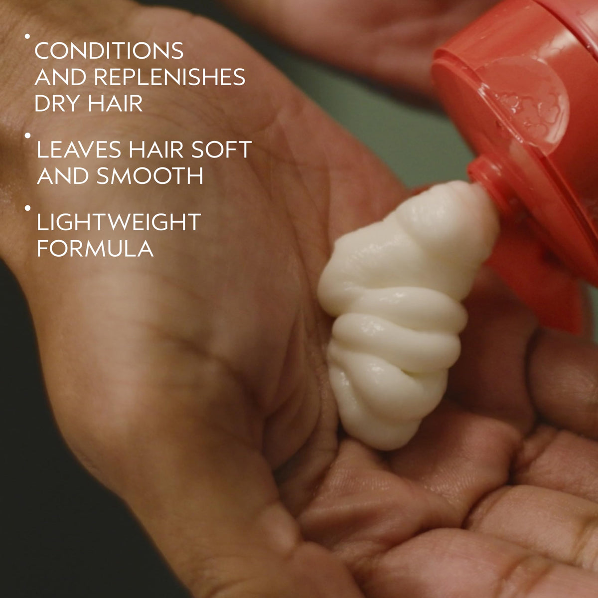 Aveda Nutriplenish open cap with conditioner dispensing for easy usage