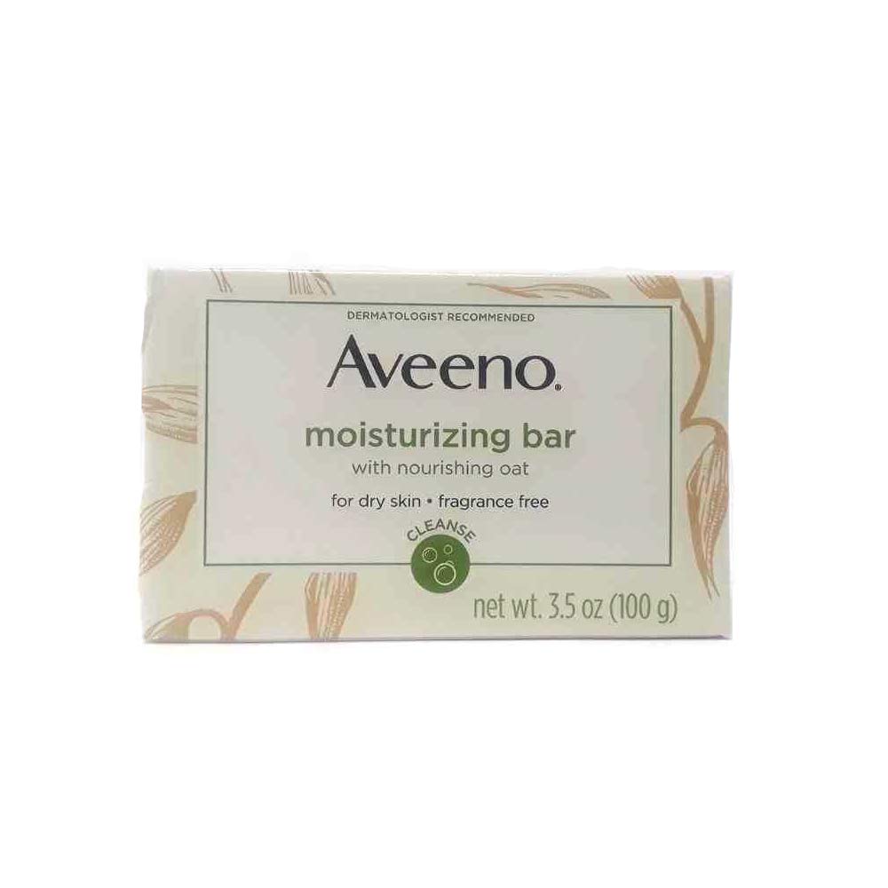 AVEENO close-up of colloidal oatmeal texture in bar highlighting gentle exfoliation benefit