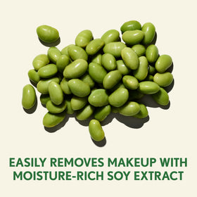 Aveeno wipe removing mascara showing gentle effective cleanse