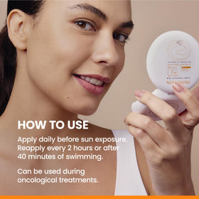 Eau Thermale Avène compact label close-up highlighting mineral SPF50 and ingredient clarity