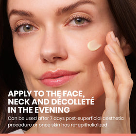 Avène packaging box showing product information and gentle formula reassurance