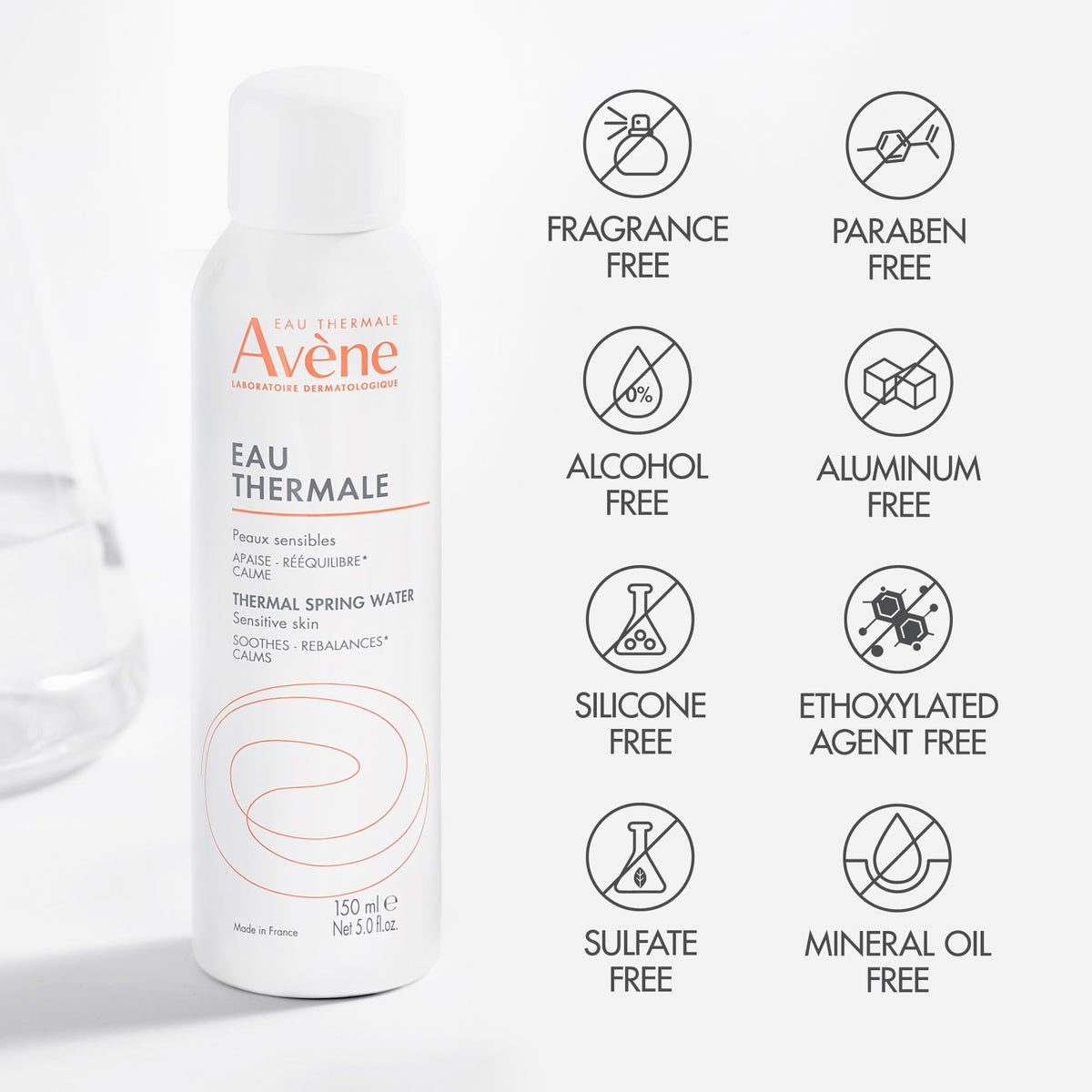 Avène droplet on skin showing lightweight, hydrating feel