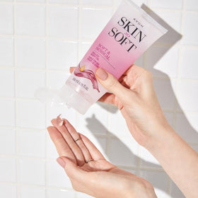 AVON gelled oil texture close-up demonstrating lightweight, fast-absorbing feel