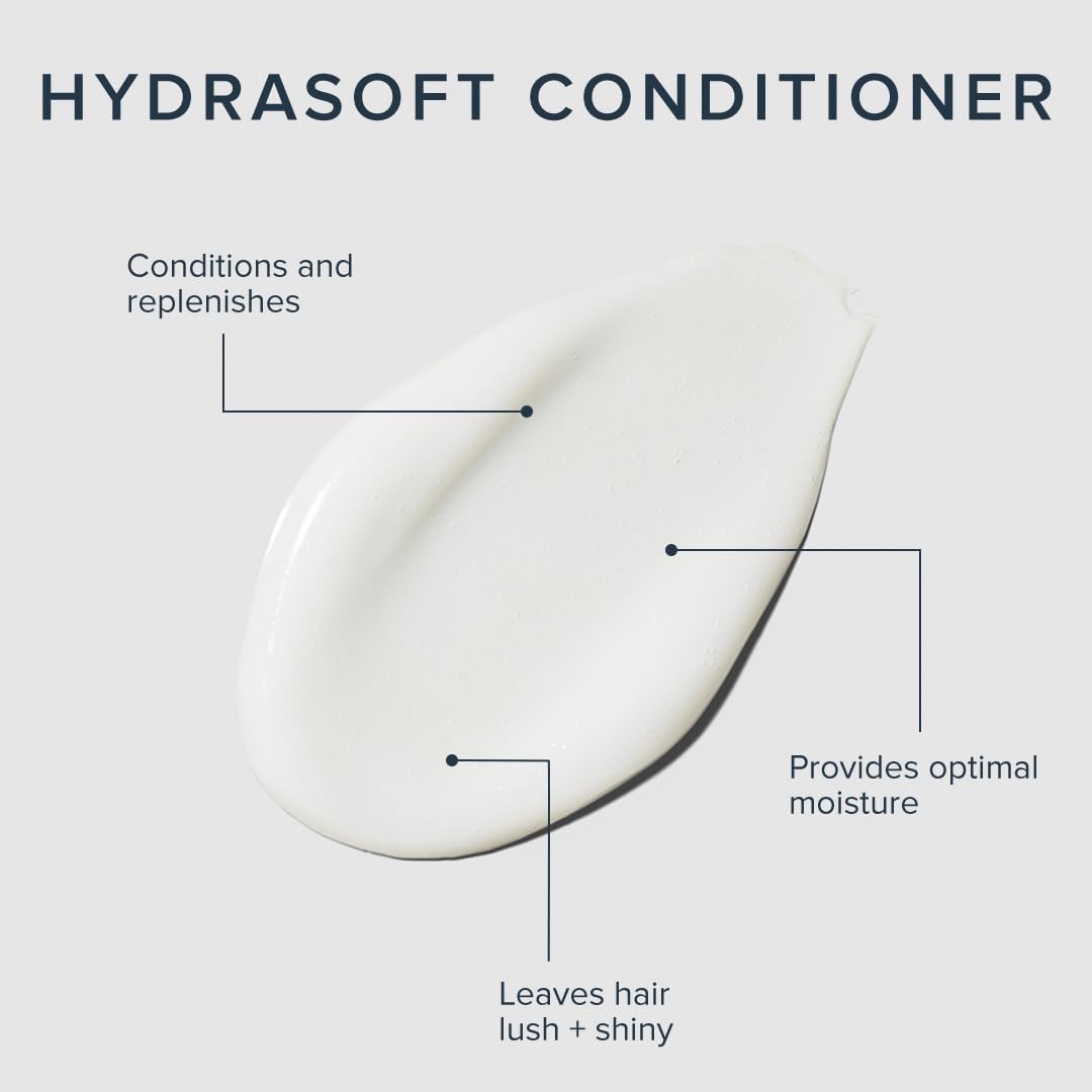 Awapuhi Wild Ginger pump dispensing conditioner, brand demonstrating easy use