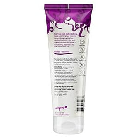 BabyFaceDiary in-use styling shot demonstrating curl definition and frizz control benefit