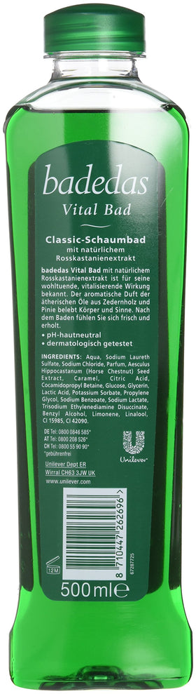 Badedas close-up of bath liquid in water with bubbles, illustrating gentle skin benefit