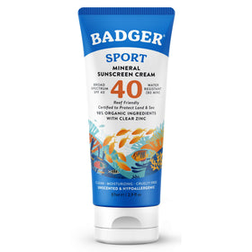 Badger front tube showing label and SPF 40 for clear protection